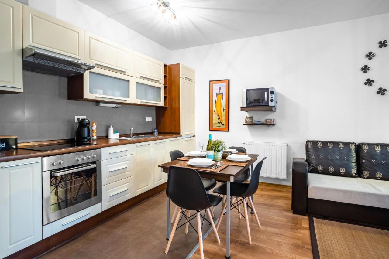 Mf Villa Azur Wellness Apartment 希欧福克 外观 照片